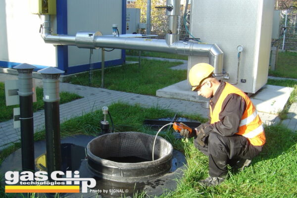 MULTI GAS CLIP PUMP - detektor wielogazowy  z wbudowaną pompką zasysającą - obrazek 5