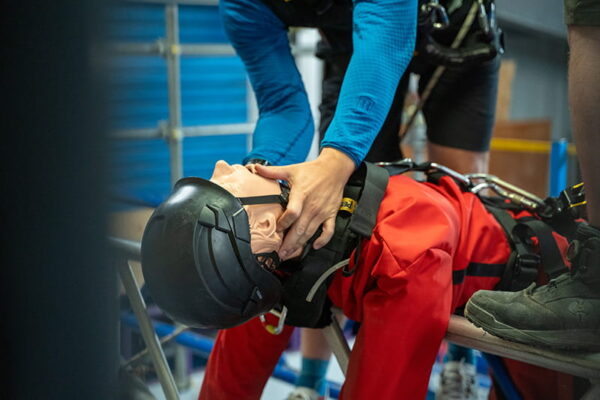 Manekin ewakuacyjny Ruth Lee Trauma Rescue - obrazek 4
