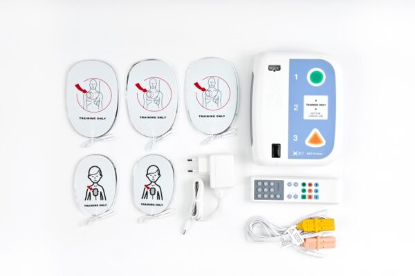 AED Trainer XFT-120-c+   - defibrylator treningowy AED XFT - obrazek 7